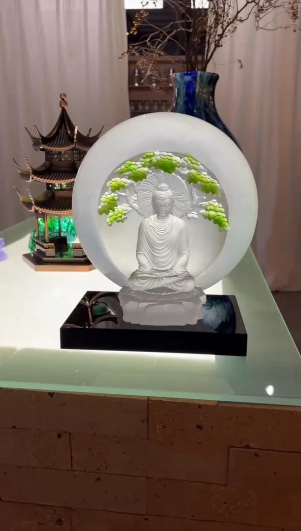 摆件用****3菩提树下释迦牟尼+黑色水晶底座