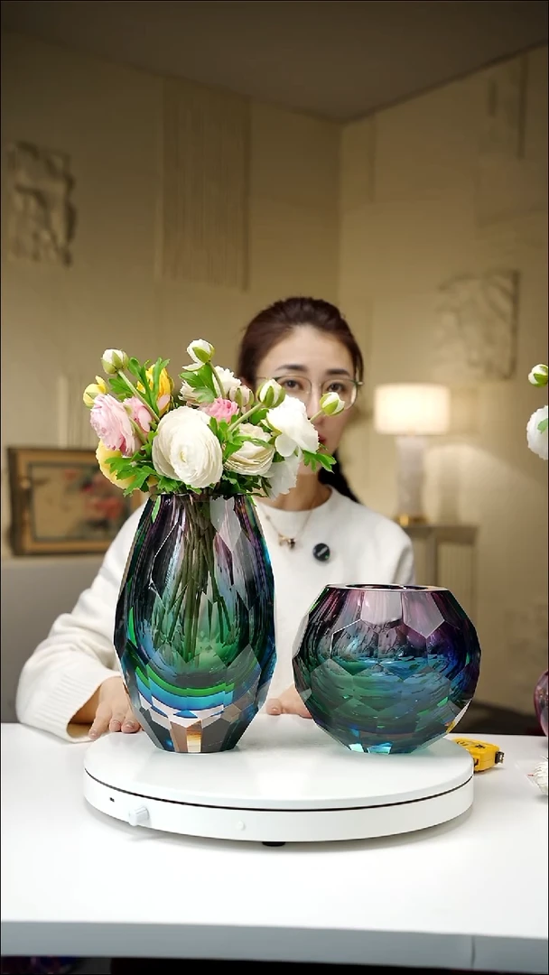 手工艺品琉璃三色切面花瓶+聚宝盆81+88号