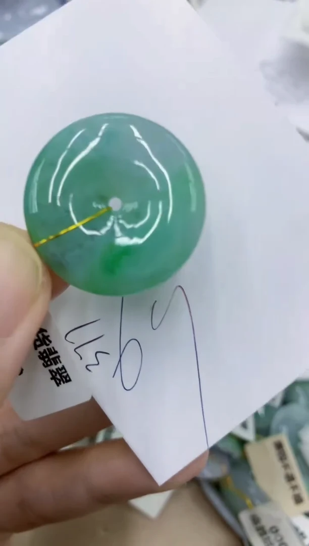 颈饰未镶嵌翡翠11111111111