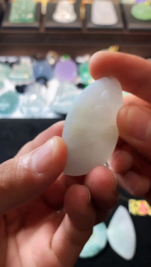 未镶嵌定制翡翠风***雨   S毛货不退不换