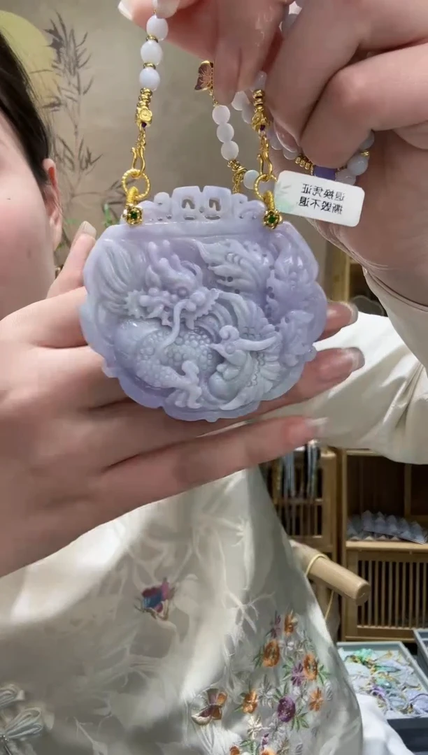 【闪购商品】翡翠颈饰未镶嵌吊坠