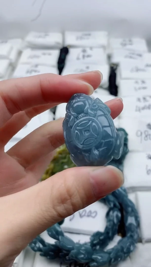 颈饰未镶嵌翡翠8