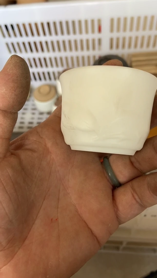 无运费险有瑕疵的摄影的产品有使用过的痕迹有点脏介意勿拍