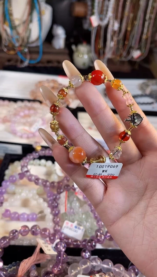 【闪购商品】水晶手链未镶嵌多样性发货其一