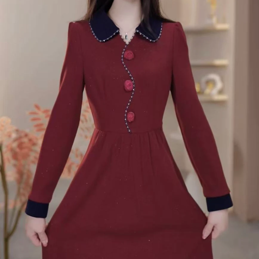 【玥欣服饰】X795  #   秋冬 2025 显瘦  减龄 新款  连衣裙