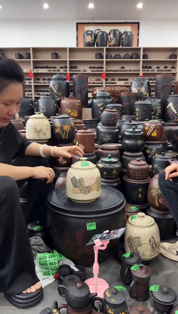 瑕疵茶叶罐 白泥小罐 212