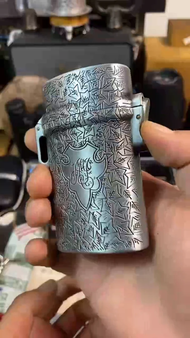 瓷片闪购商品，如图所示