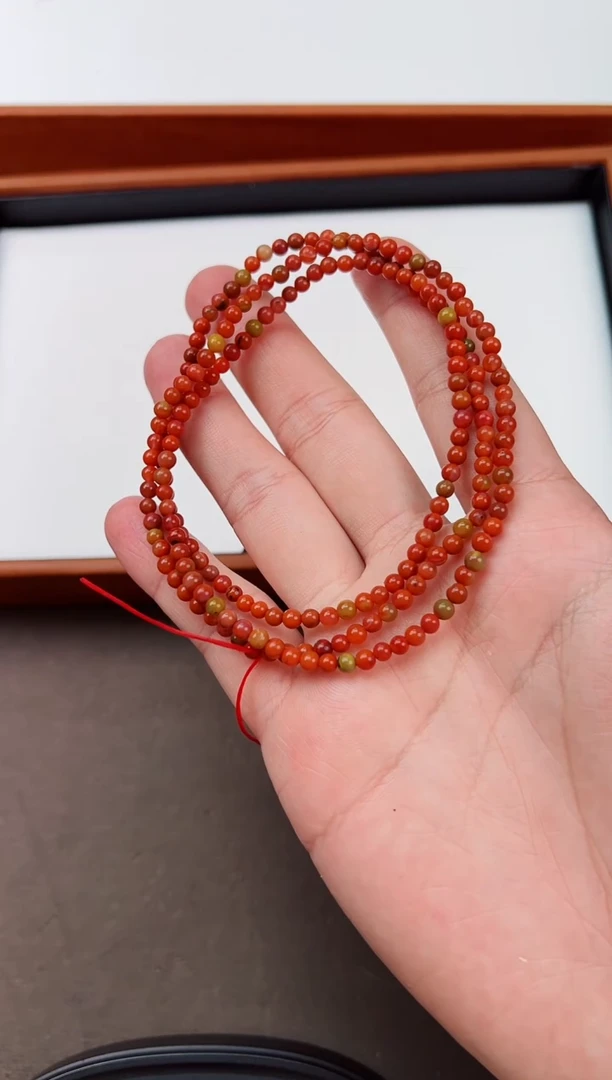 【闪购商品】南红玛瑙长串未镶嵌云南昭通巧家包浆3+