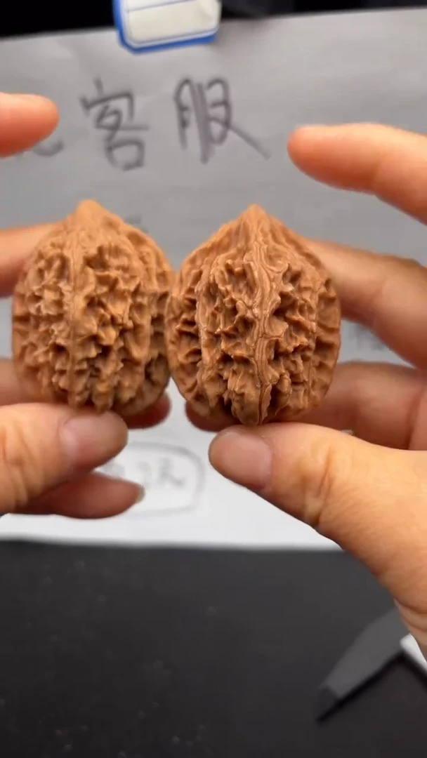 把件文玩核桃410鸡心