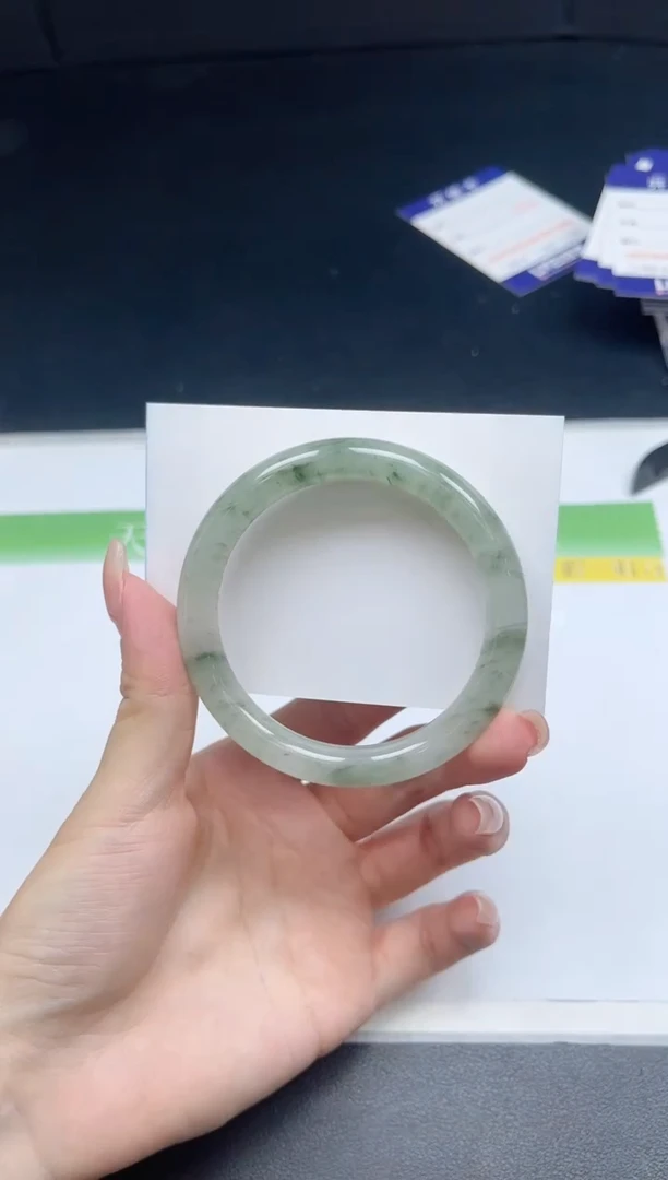 未镶嵌手镯石英质玉102-5354