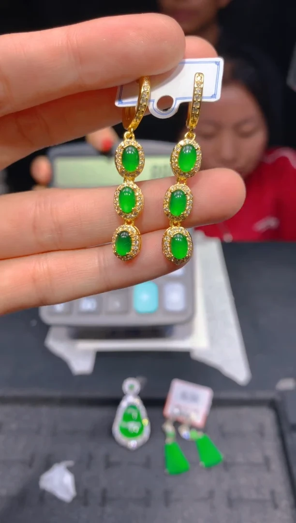 【闪购商品】定制翡翠未镶嵌140多样性发货（发其一）