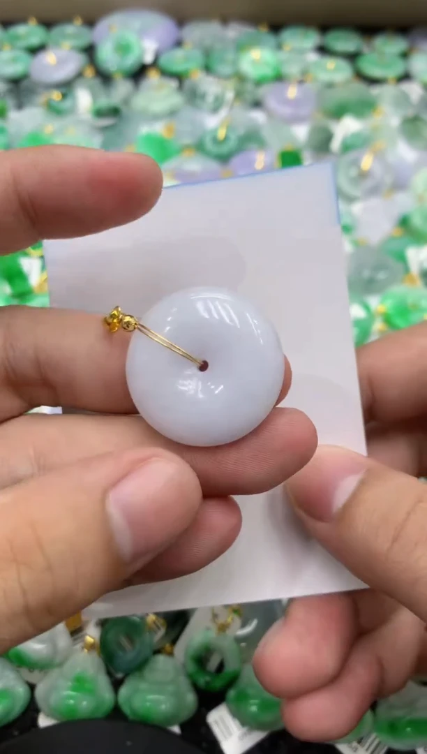 颈饰未镶嵌翡翠天然缅甸翡翠a货