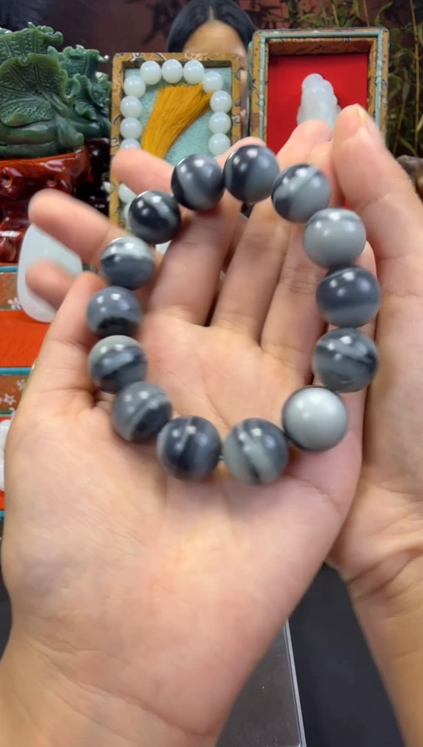 和田玉未镶嵌挂件和田玉