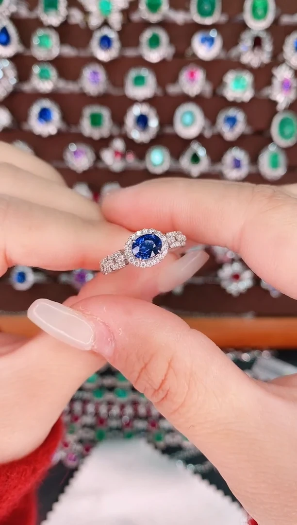 【闪购商品】蓝宝石18K金戒指18K金镶嵌1克拉