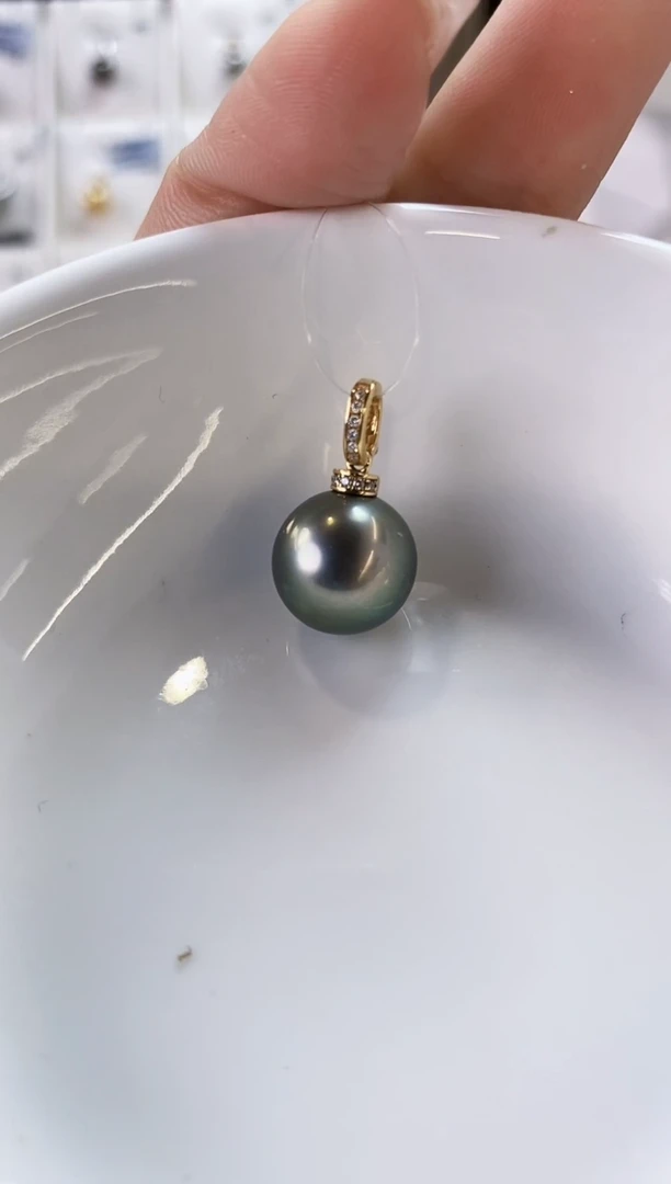吊坠(不含链)18K金镶嵌海水珍珠11-12大溪地黑珍珠吊坠