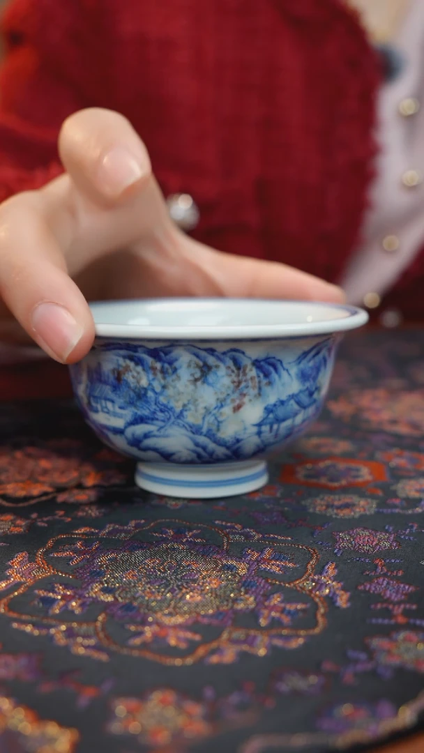 瓷    山水主人杯