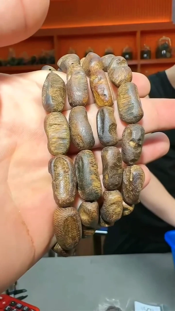 沉香手串66号单圈多样性发一