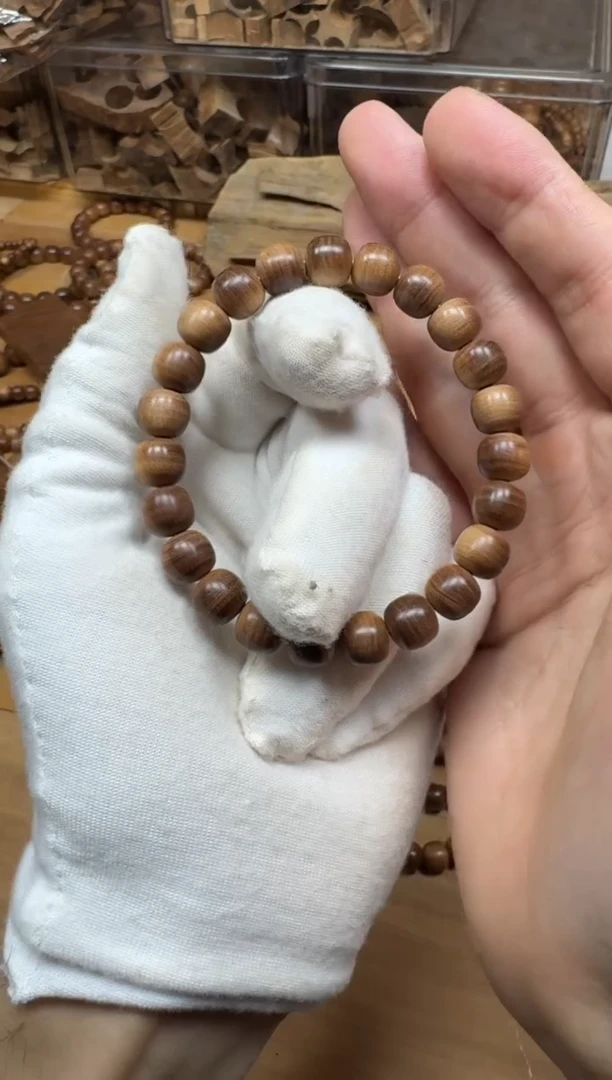 檀香木手串/手链老山檀香四剖料8.5*9单圈横纹黑肉