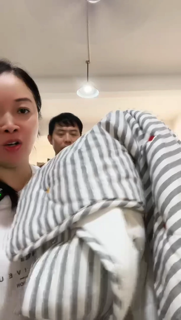 棉棉A24  230*240条纹空调被