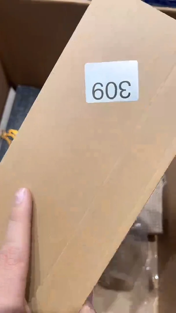 摆件轻****山五回回回309