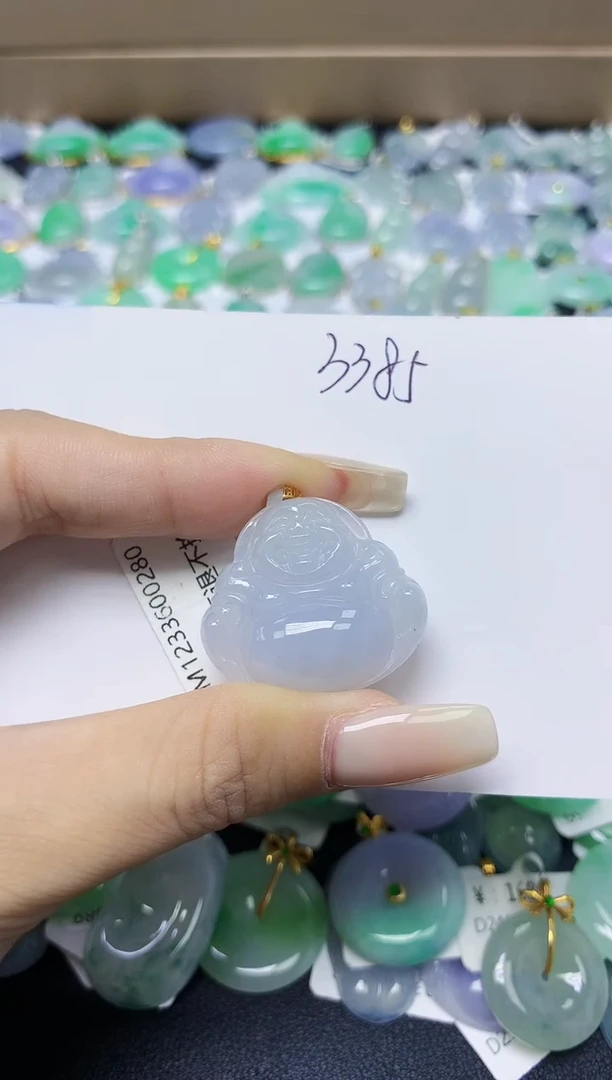 翡翠18K金镶嵌颈饰 天然缅甸翡翠A货