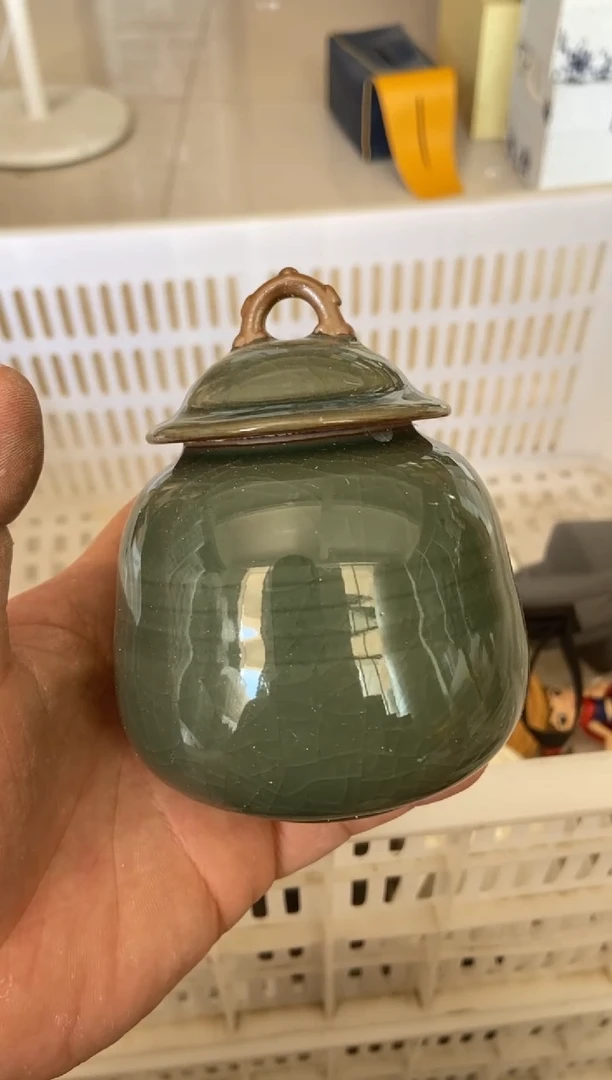 无运费险有瑕疵的摄影的产品有使用过的痕迹有点脏介意勿拍