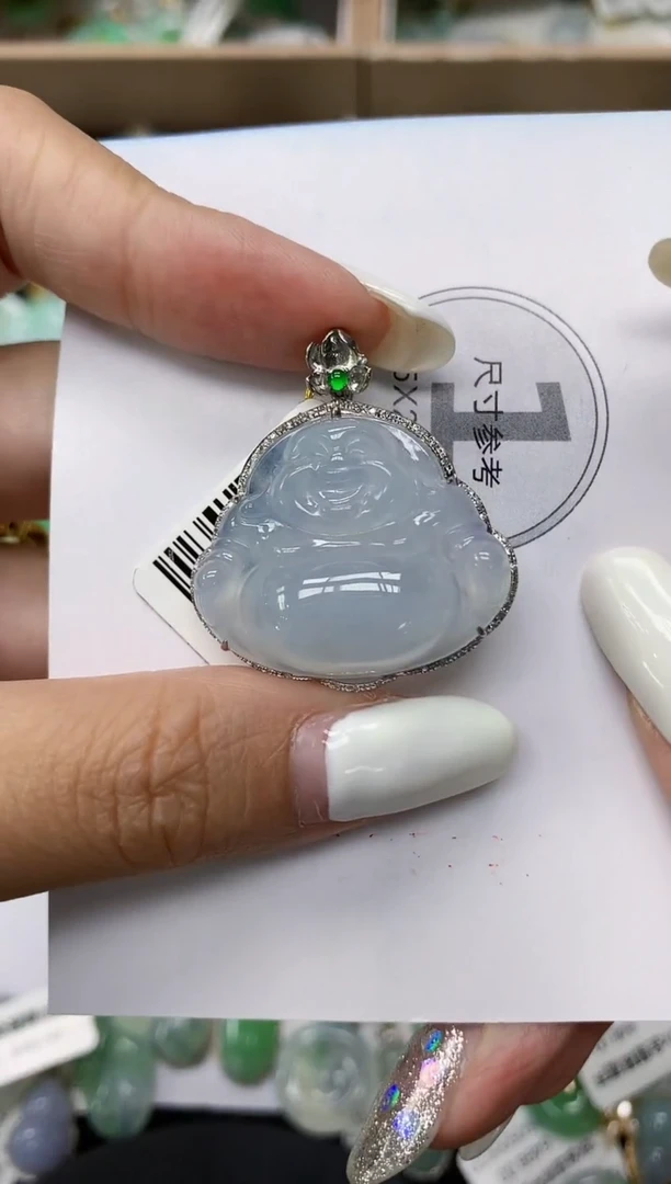 颈饰18K金镶嵌翡翠11111111111