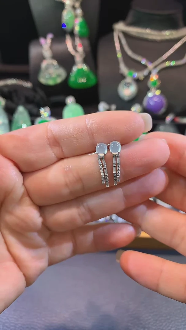 翡翠18K金镶嵌耳饰耳饰