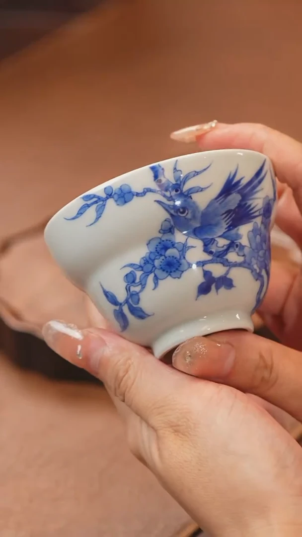 青花花鸟单翠葫芦杯