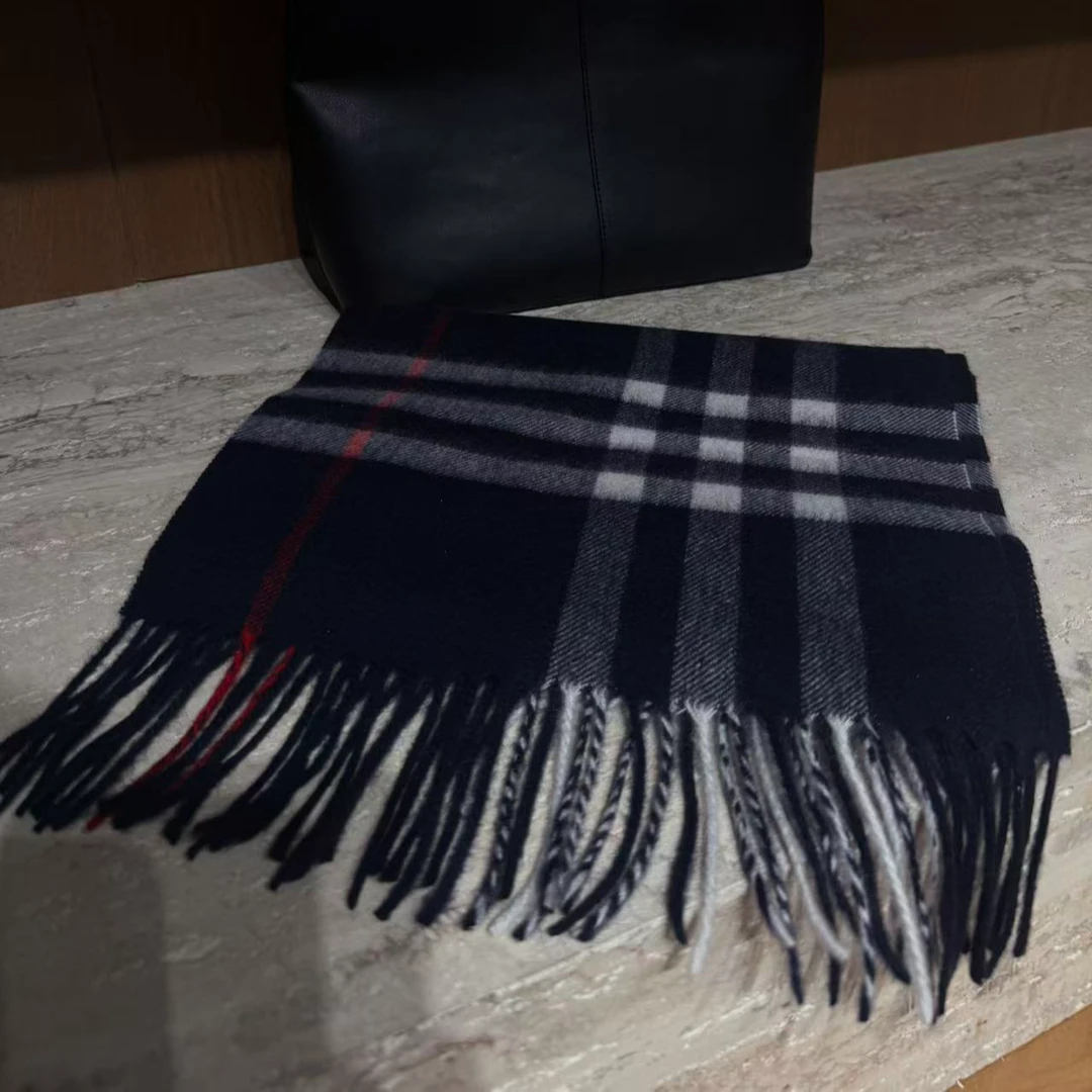 TANTAN 时尚百搭经典条纹保暖秋冬围巾3381