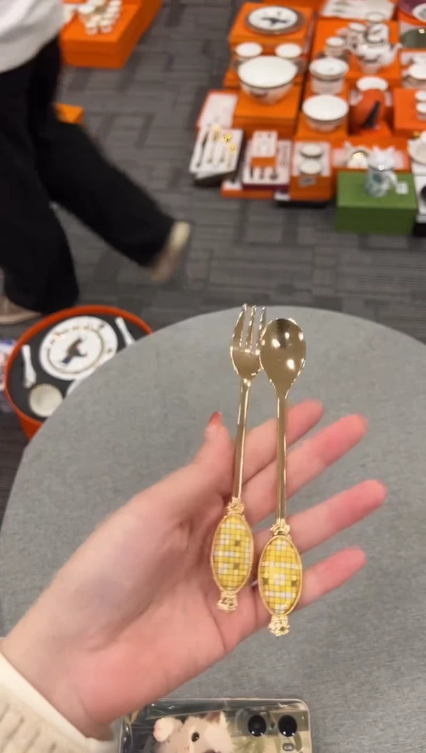 【闪购商品】杯H0800-------------