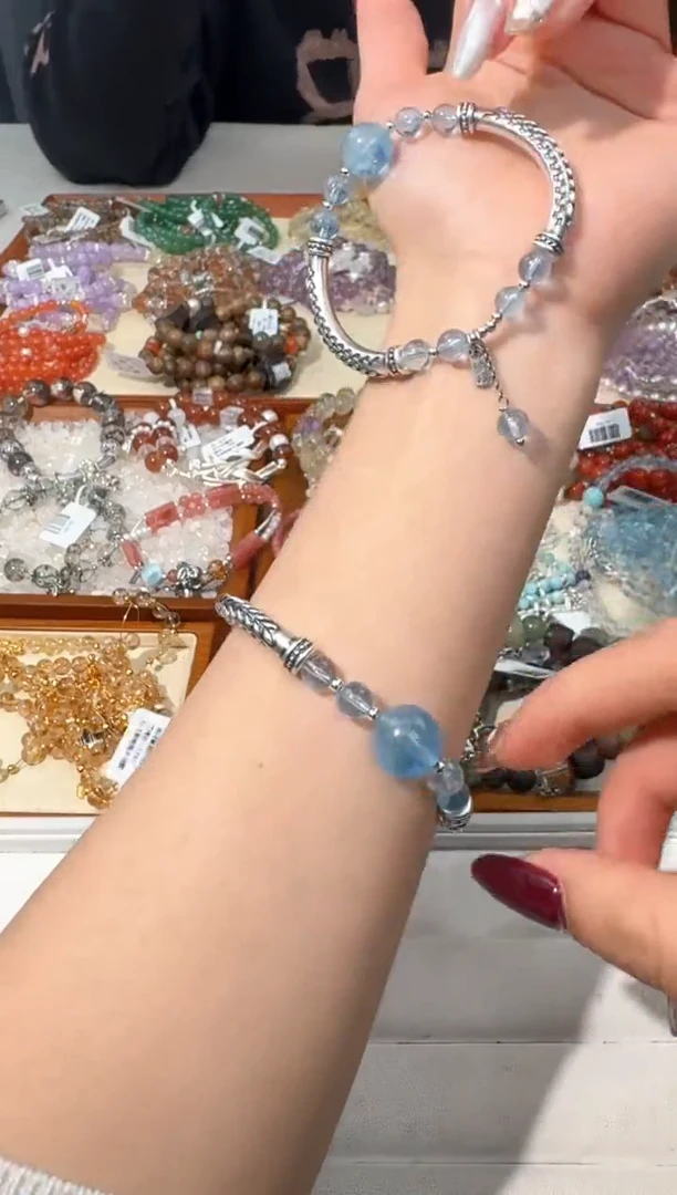 【闪购商品】水晶手链银S925镶嵌D195海蓝单珠双弯管设计款