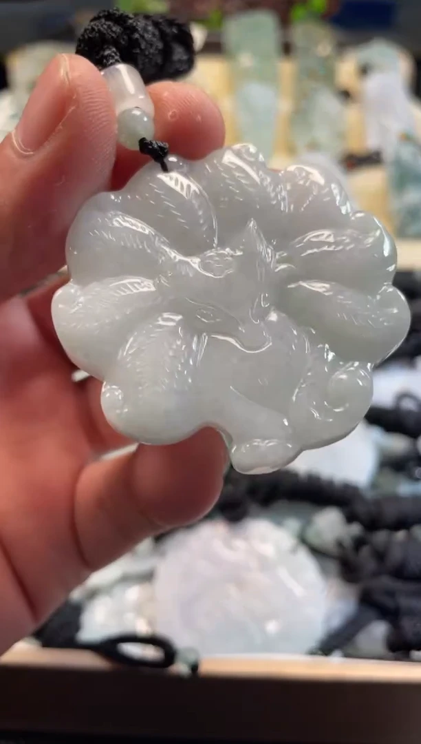 颈饰未镶嵌翡翠12/07/004