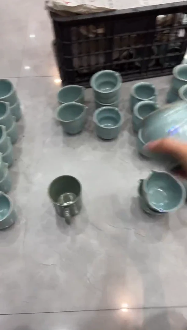 瓷片玉**光福利罗汉杯瑕