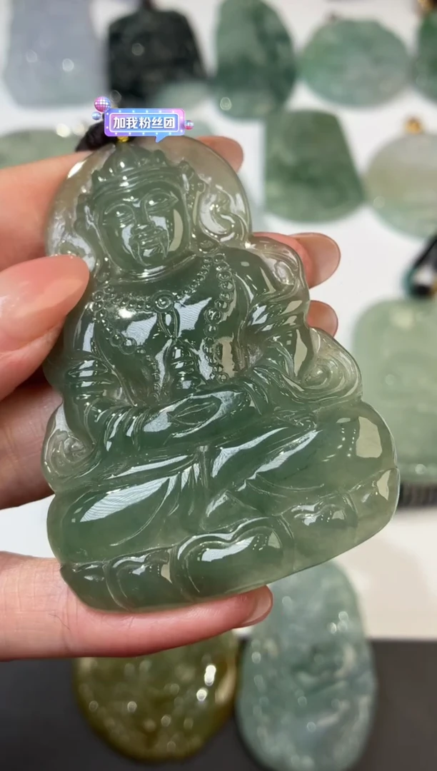 未镶嵌挂件翡翠305930    多人