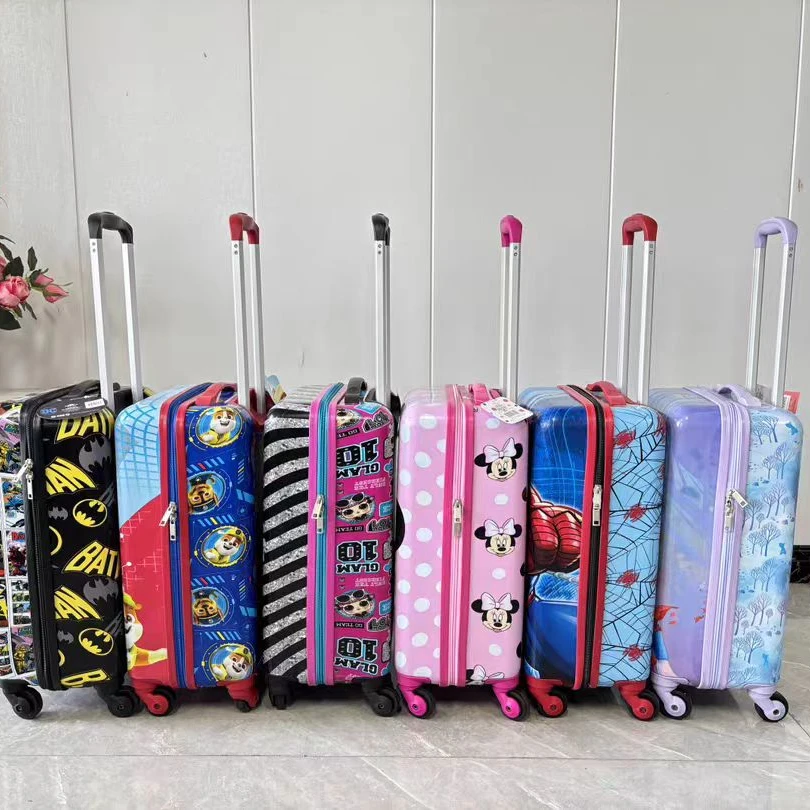 行李箱 （款式不挑）1个