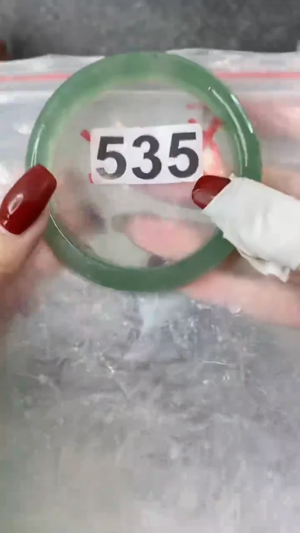 【闪购商品】石英质玉手镯未镶嵌6364+535福利款不完美介意勿拍