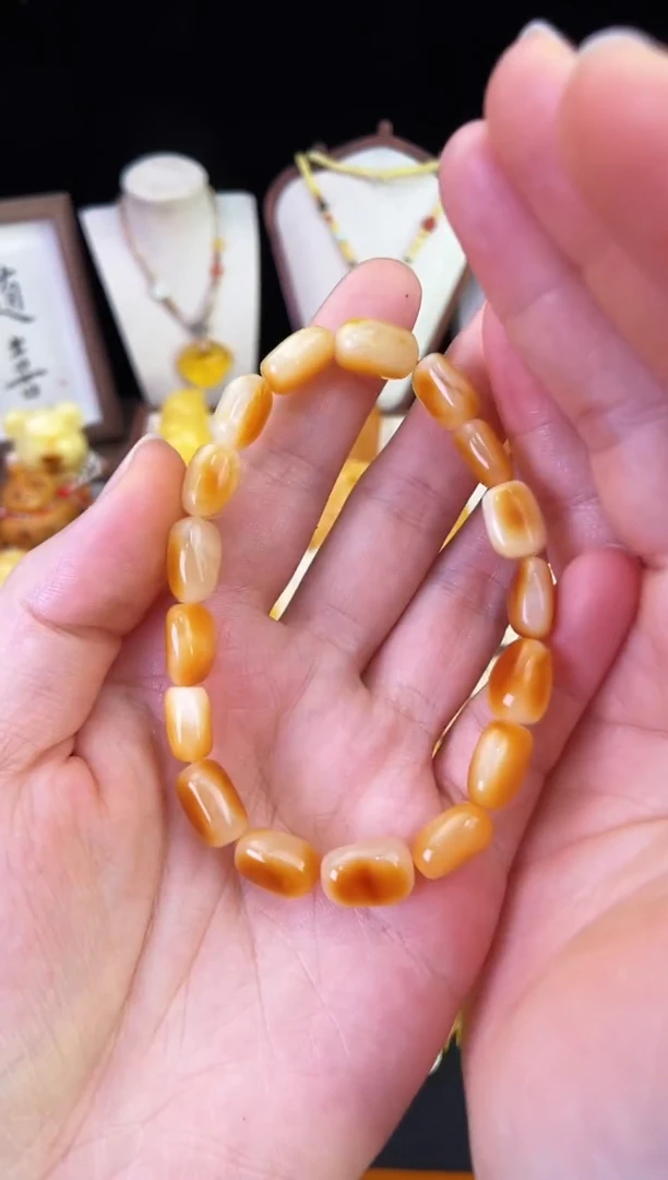 琥珀未镶嵌珠宝奇石柒月