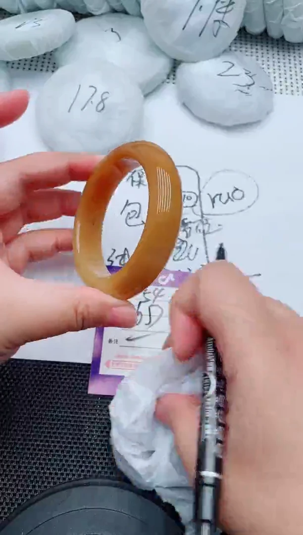 未镶嵌手镯石英质玉54-56-57