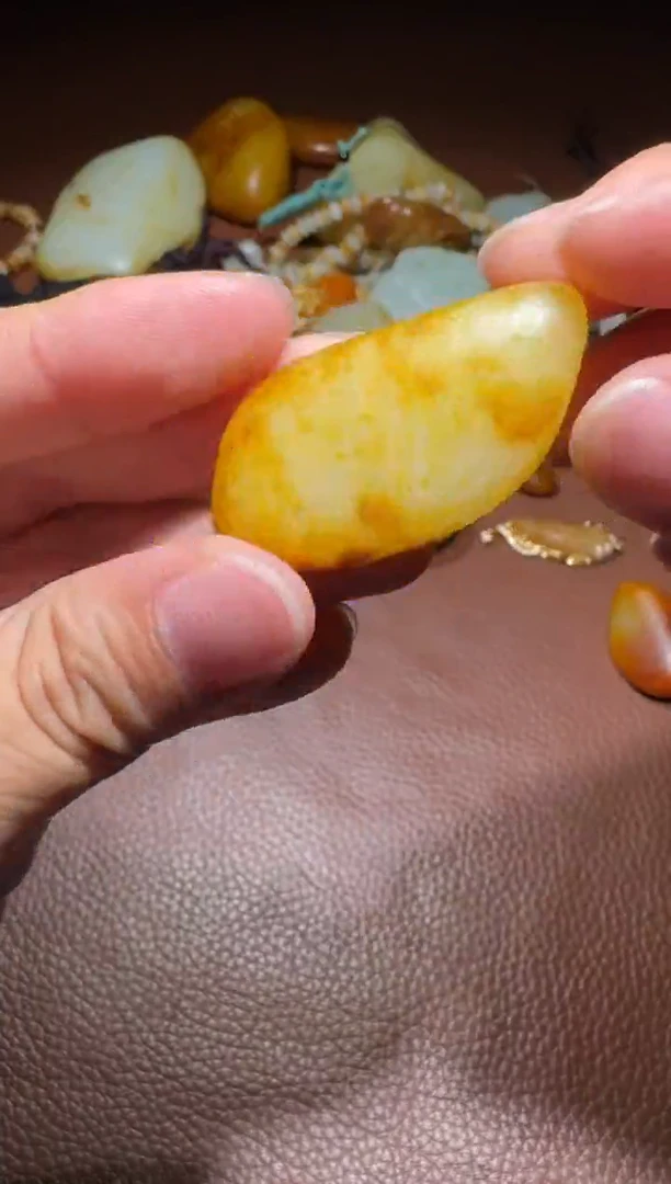 和田玉未镶嵌挂件苏*画和田玉