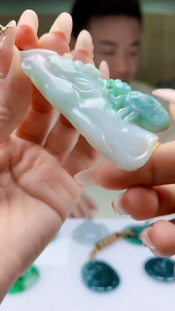 【闪购商品】定制翡翠未镶嵌4990ty-毛货挂件128