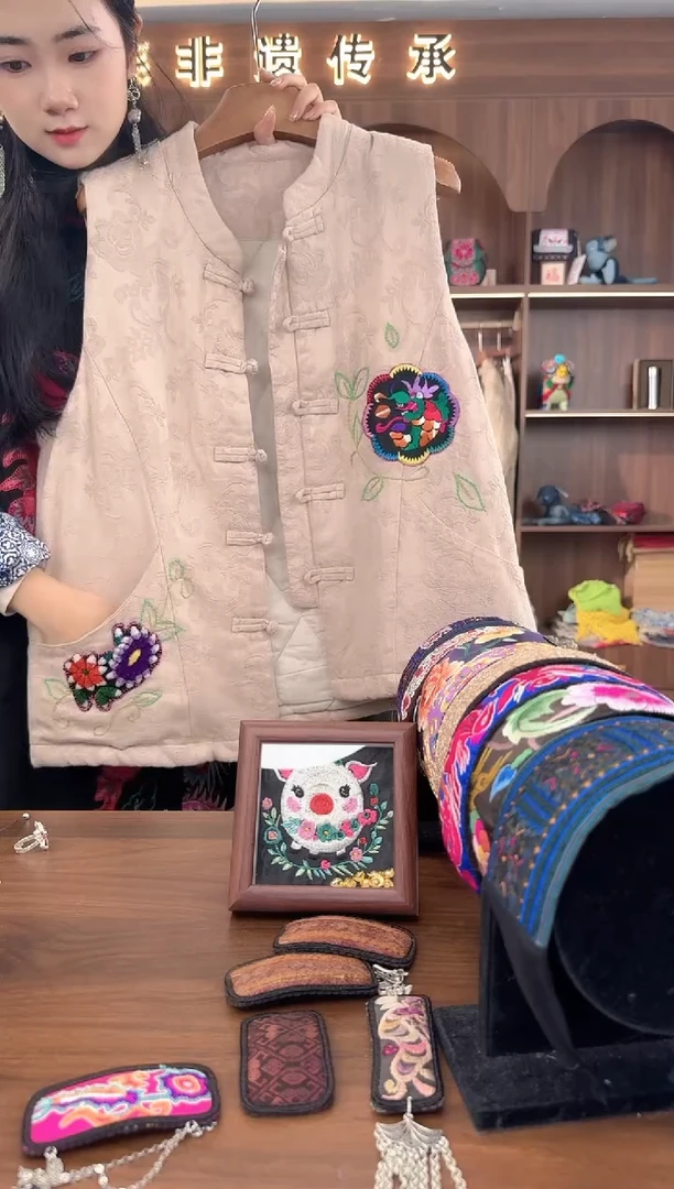 刺绣扶光苗绣传承L27