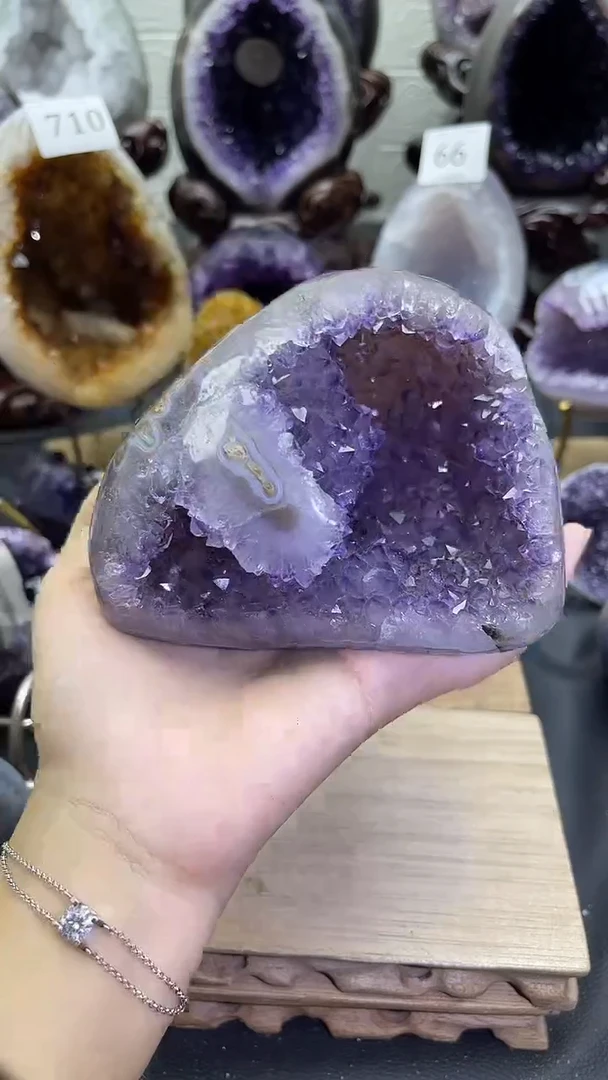 未镶嵌大型摆件（非配饰）紫晶105号钱袋子