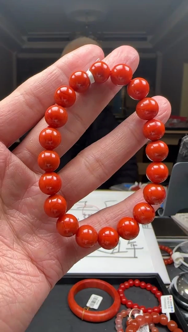 【闪购商品】南红玛瑙10mm瓦西手串圆珠未镶嵌多样性发一件
