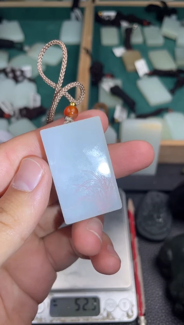 定制和田玉精品挂件