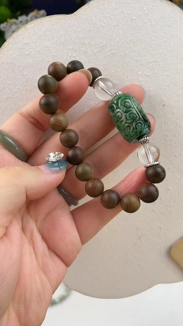 翡翠未镶嵌颈饰定制翡翠