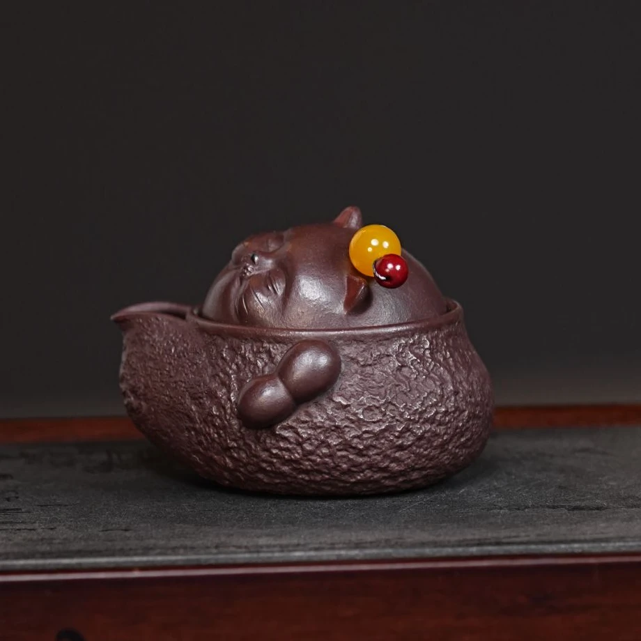 宜兴紫砂老紫泥手工制作猫咪手抓壶  259