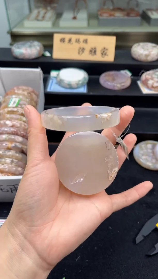 未镶嵌手镯石英质玉60圈口（赠品镯心）3624457