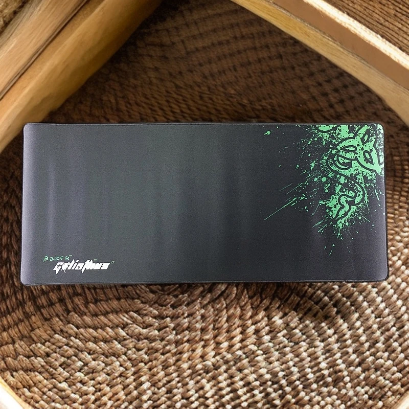 鼠标垫 桌垫游戏大号电竞黑色防滑锁边