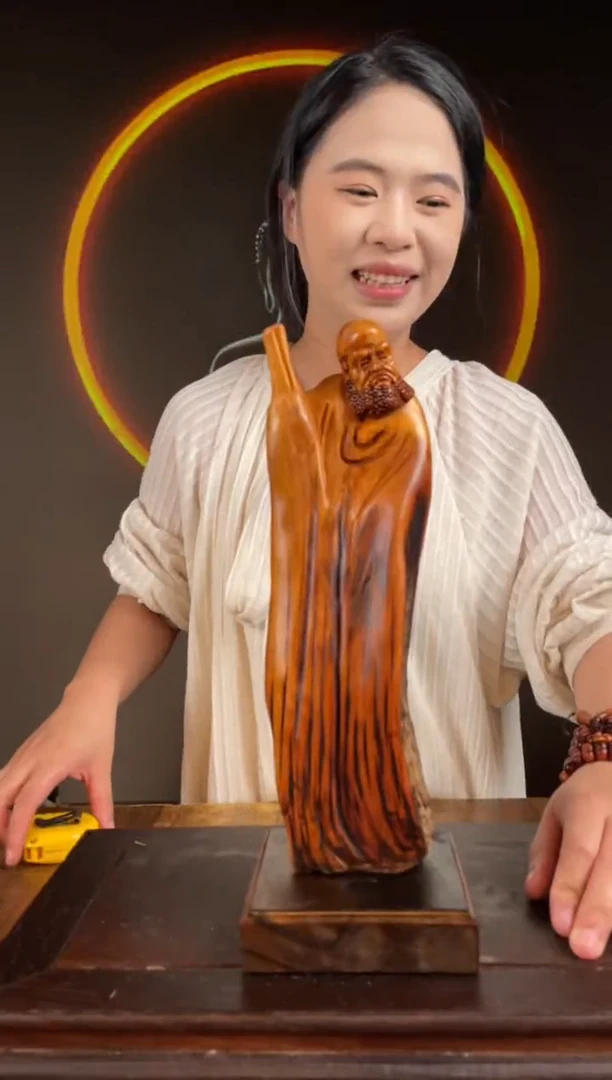 柏木（崖柏）手工摆件,先抢先得! 编号:101